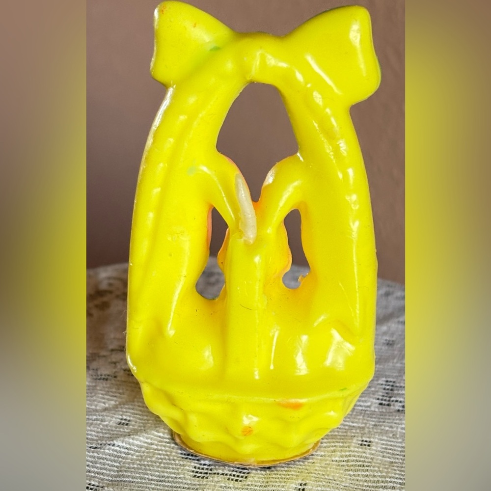 Vintage Easter Gurley Candle - Pink Bunny in a Yellow Basket - Picture 7 of 7